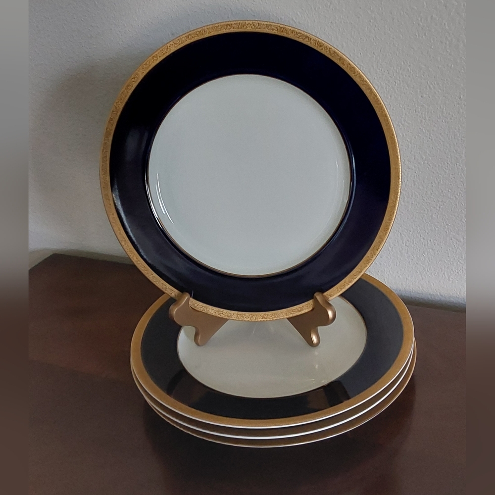 Mikasa Gold and Royal Blue Imperial 4 Dinner Plates